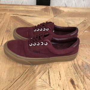 Men’s Vans size 9.5